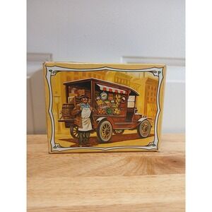 Avon Wild Country Vendor Truck Full 5 oz After Shave Decanter with Box Vintage